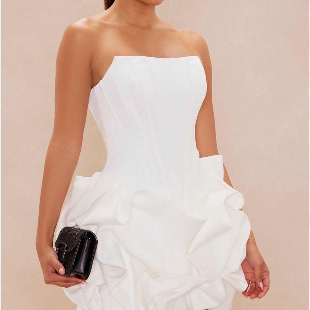 Ivona Bubble Satin Mini Dress - White Corset Mini Dress FashionNova